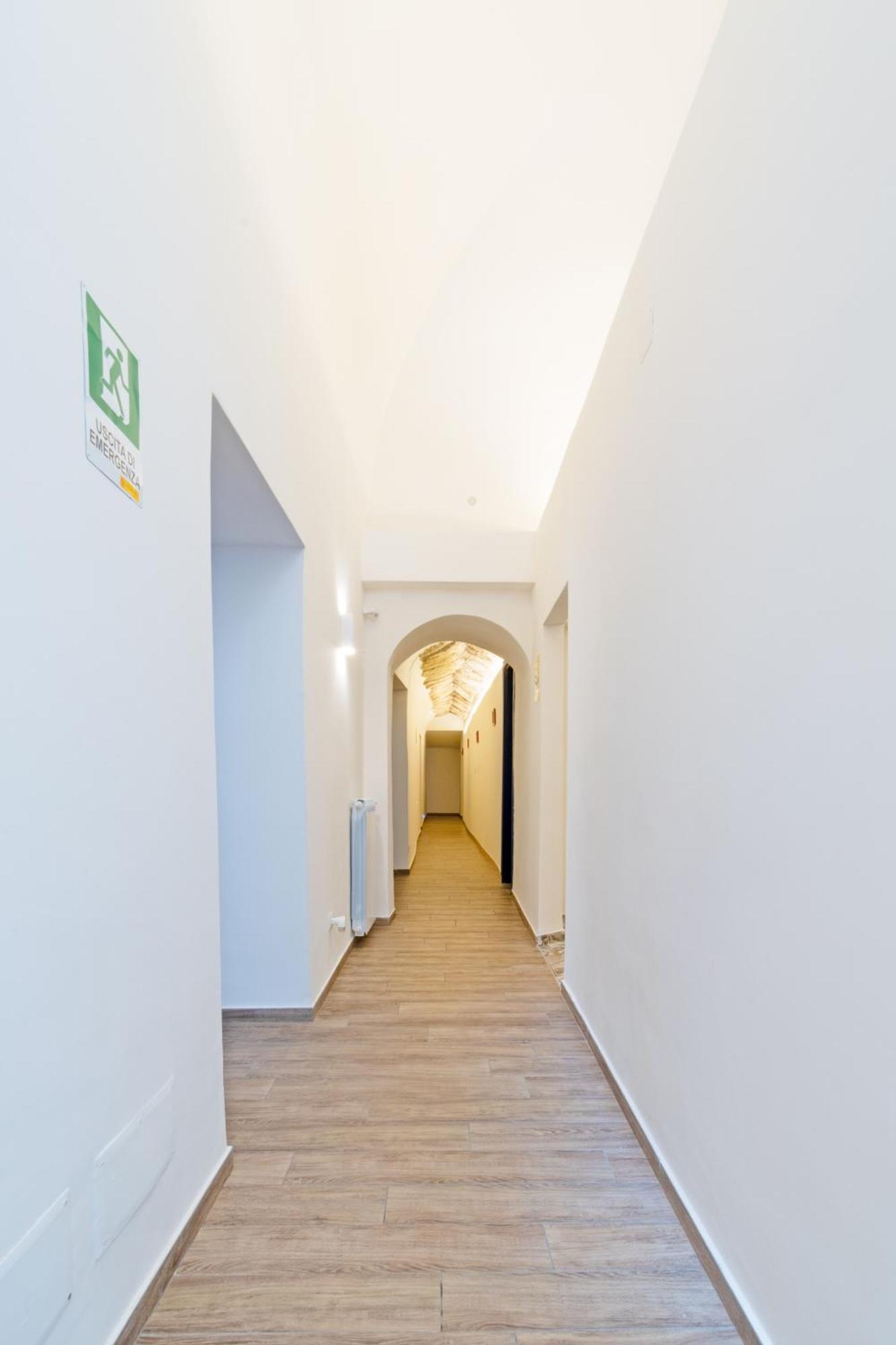 Palazzo Belmosto Napoli Eksteriør billede